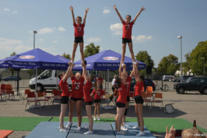 Cheerleader beim Auftritt in Fulda-Münsterfeld